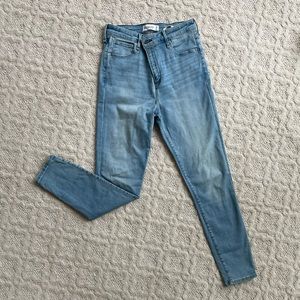 High Rise Super Skinny A&F Jeans